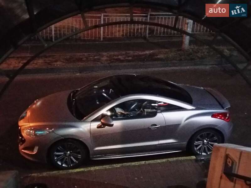 Купе Peugeot RCZ 2011 в Киеве