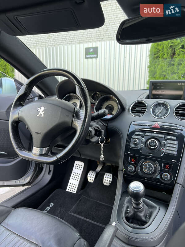 Купе Peugeot RCZ 2012 в Києві