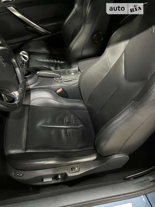 Купе Peugeot RCZ 2010 в Богодухове