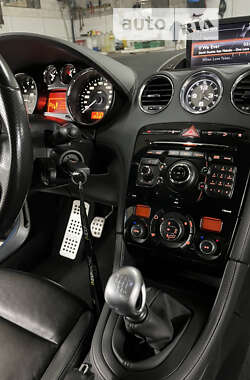 Купе Peugeot RCZ 2010 в 