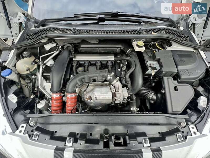 Купе Peugeot RCZ 2011 в Києві