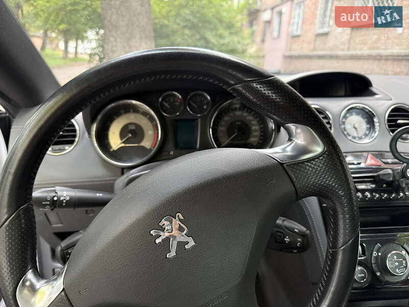 Купе Peugeot RCZ 2011 в Киеве