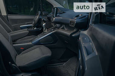 Минивэн Peugeot Rifter 2018 в 