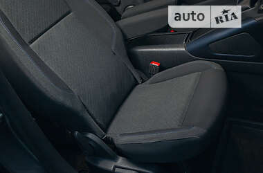 Минивэн Peugeot Rifter 2018 в 