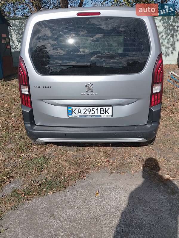 Минивэн Peugeot Rifter 2020 в Киеве
