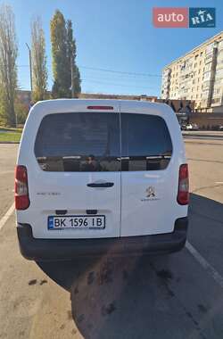 Минивэн Peugeot Rifter 2021 в 