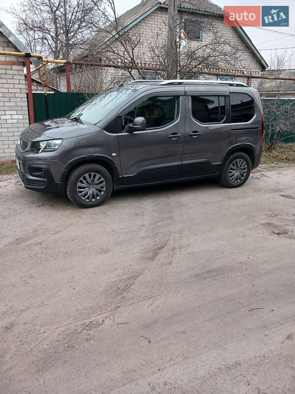 Минивэн Peugeot Rifter 2020 в Светловодске