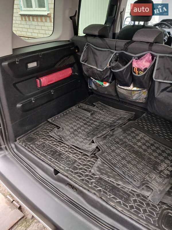 Минивэн Peugeot Rifter 2020 в Светловодске