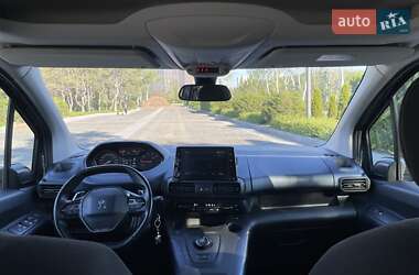 Минивэн Peugeot Rifter 2019 в 