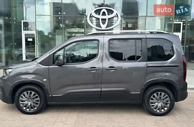 Минивэн Peugeot Rifter 2020 в 