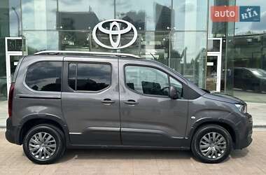 Минивэн Peugeot Rifter 2020 в 