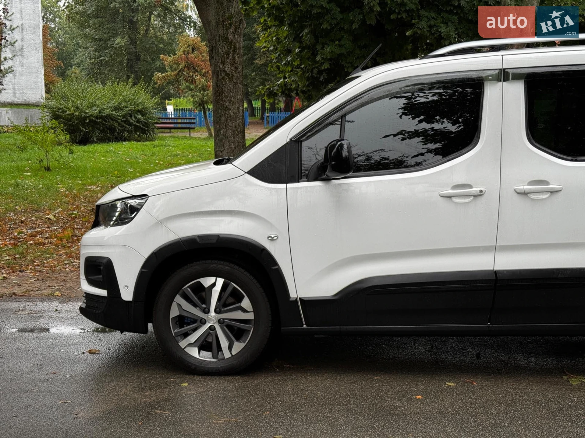 2020 Peugeot Rifter - мініатюра 8