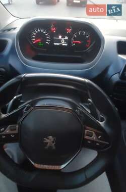 Минивэн Peugeot Rifter 2020 в 