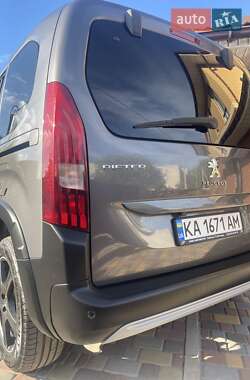 Минивэн Peugeot Rifter 2020 в 