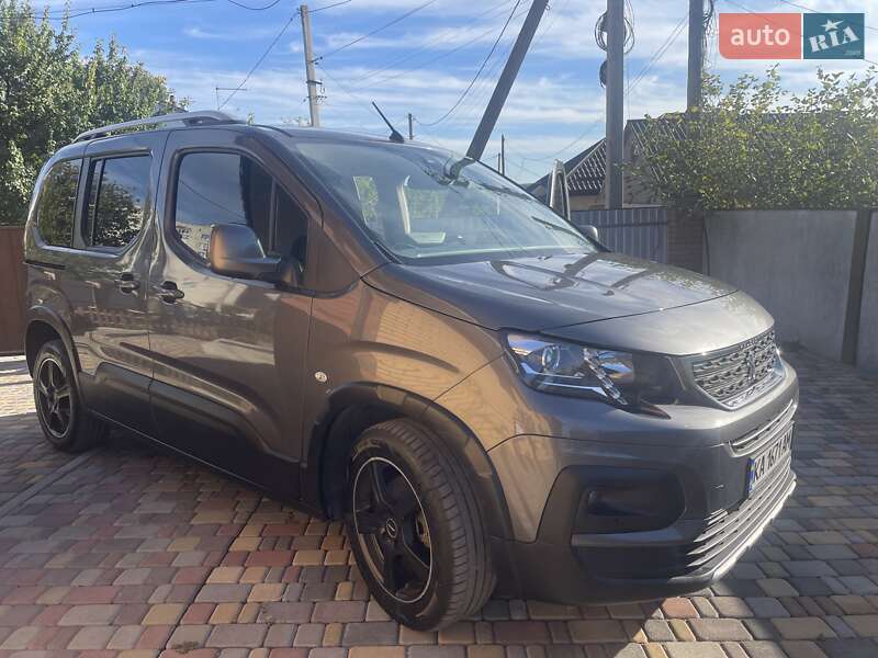 Минивэн Peugeot Rifter 2020 в Лысянке фото 15 Минивэн Peugeot Rifter 2020 в Лысянке