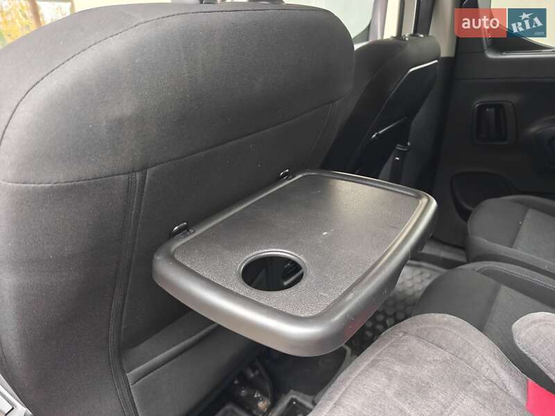 Мінівен Peugeot Rifter 2020 в Києві фото 12 Мінівен Peugeot Rifter 2020 в Києві