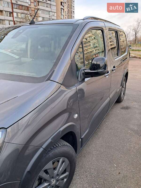 Мінівен Peugeot Rifter 2024 в Києві