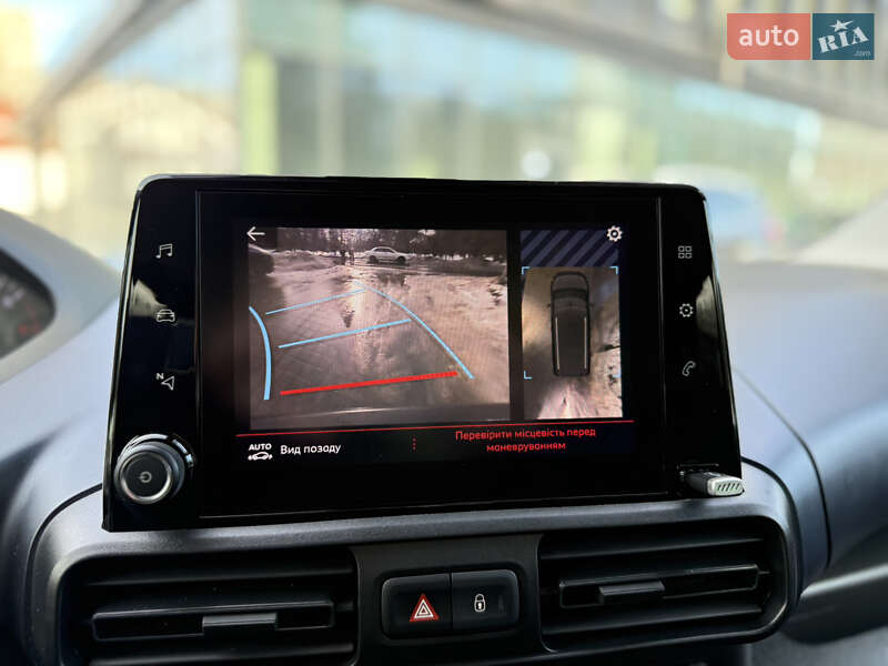 Минивэн Peugeot Rifter 2023 в Львове