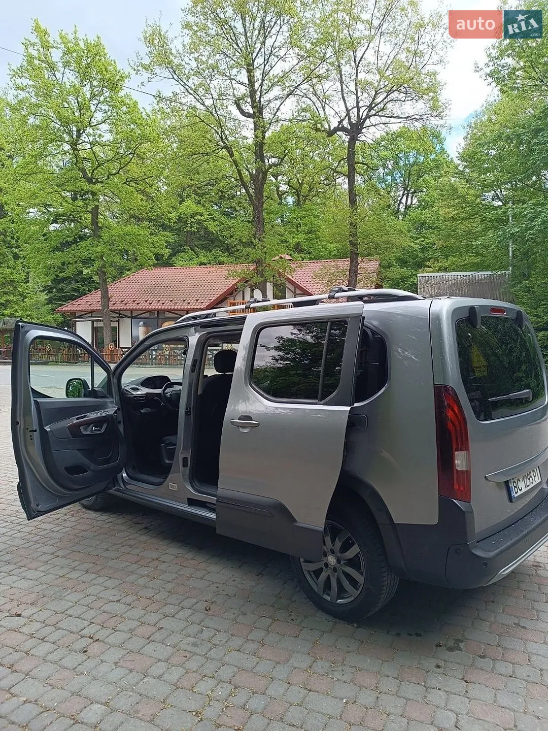 2019 Peugeot Rifter - мініатюра 9