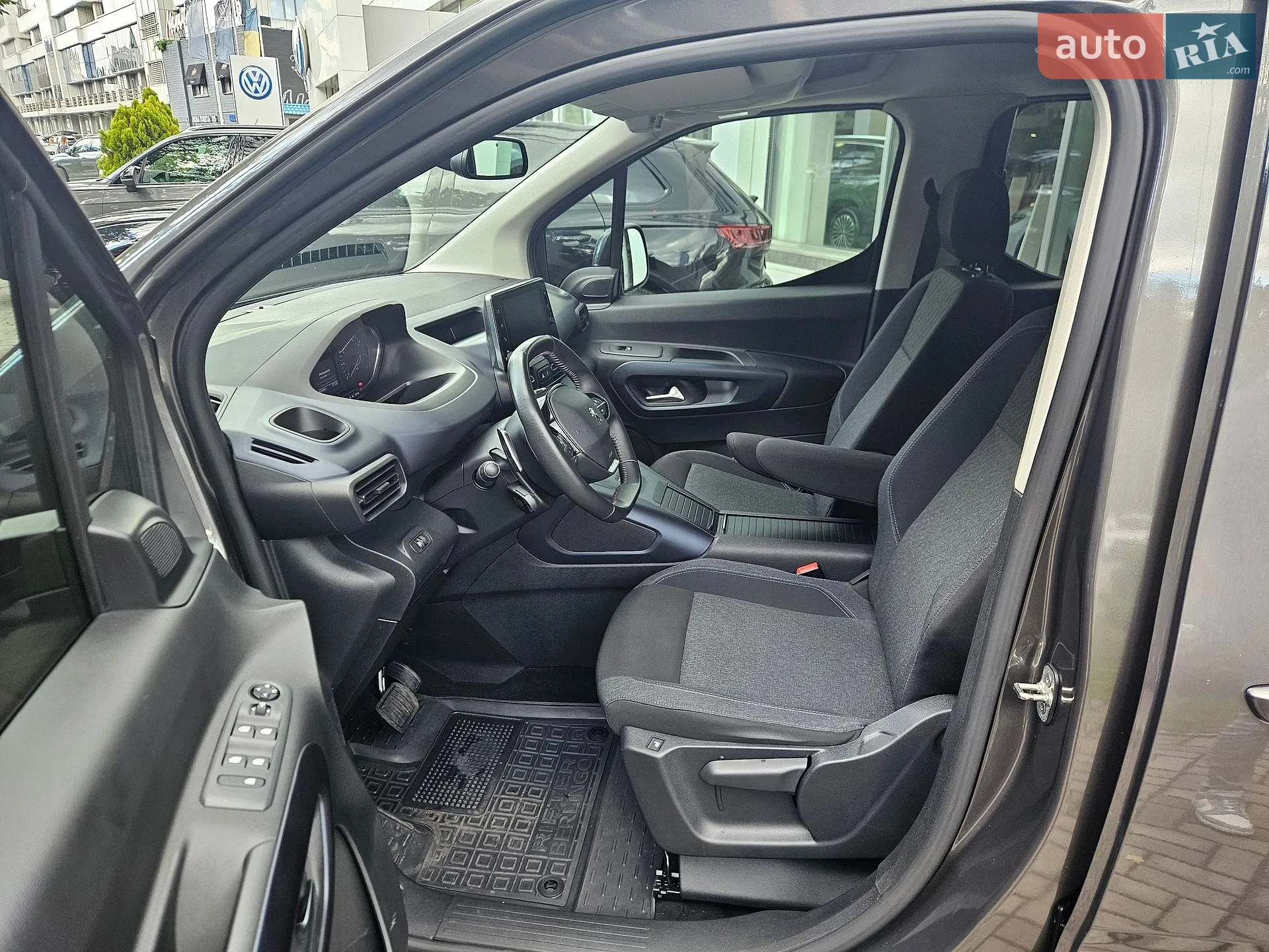 2021 Peugeot Rifter - мініатюра 22