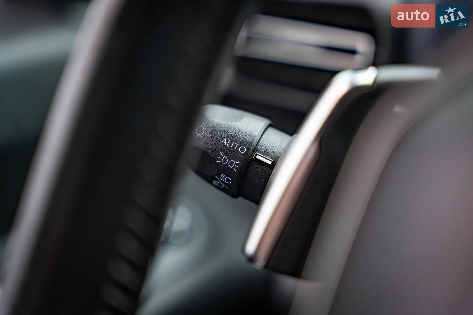 2021 Peugeot Rifter - мініатюра 14