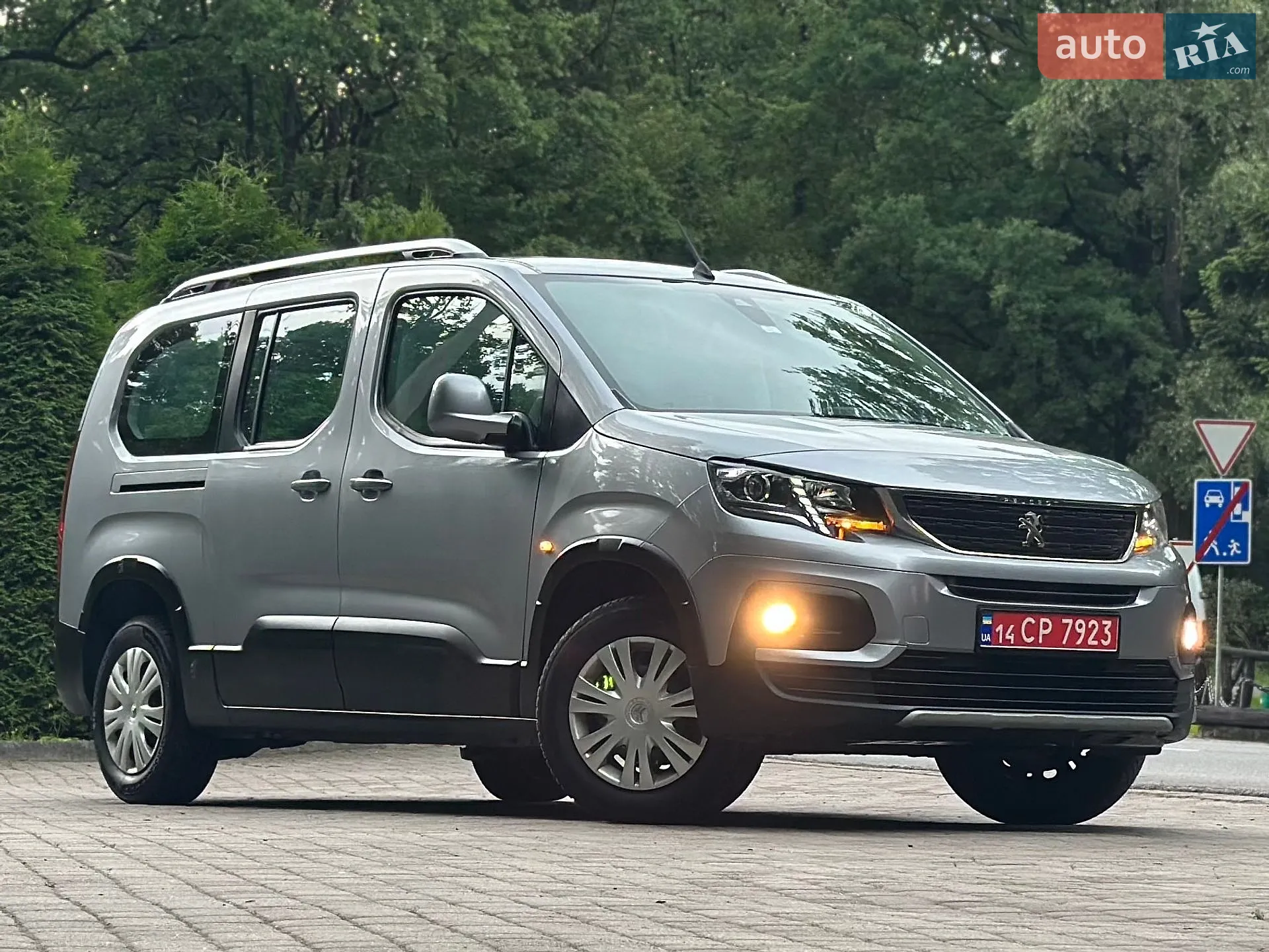 2021 Peugeot Rifter - мініатюра 7