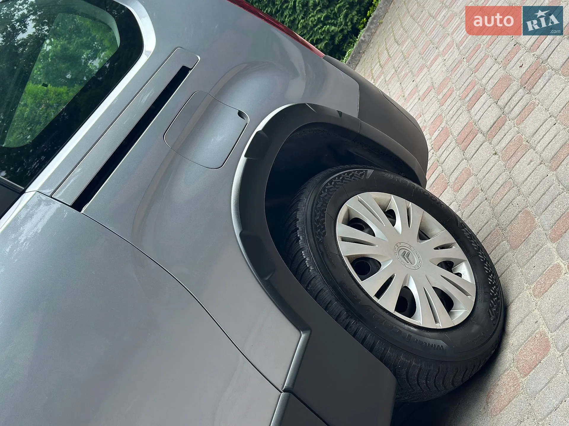 2021 Peugeot Rifter - мініатюра 27