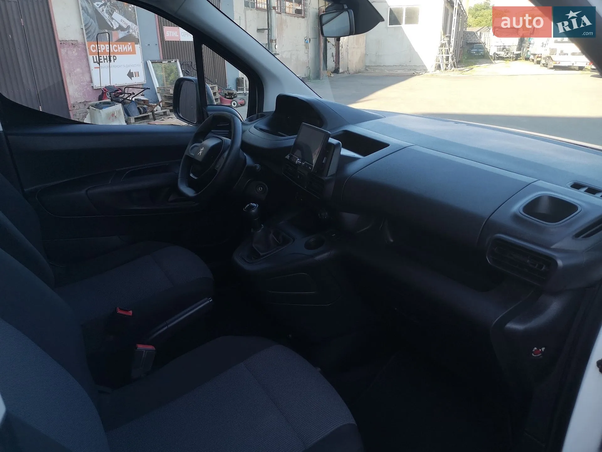 2018 Peugeot Rifter - мініатюра 22