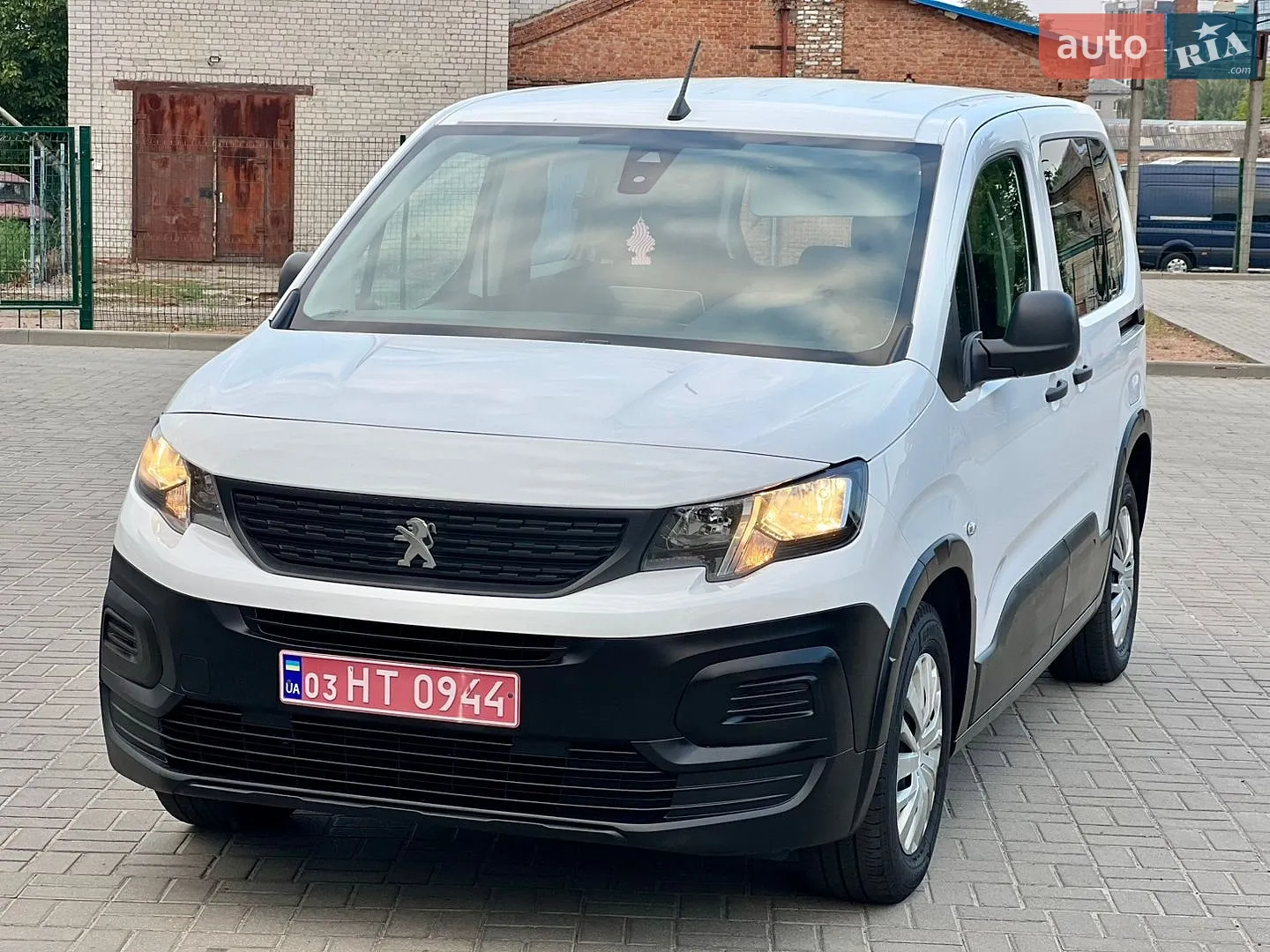 2020 Peugeot Rifter - мініатюра 4