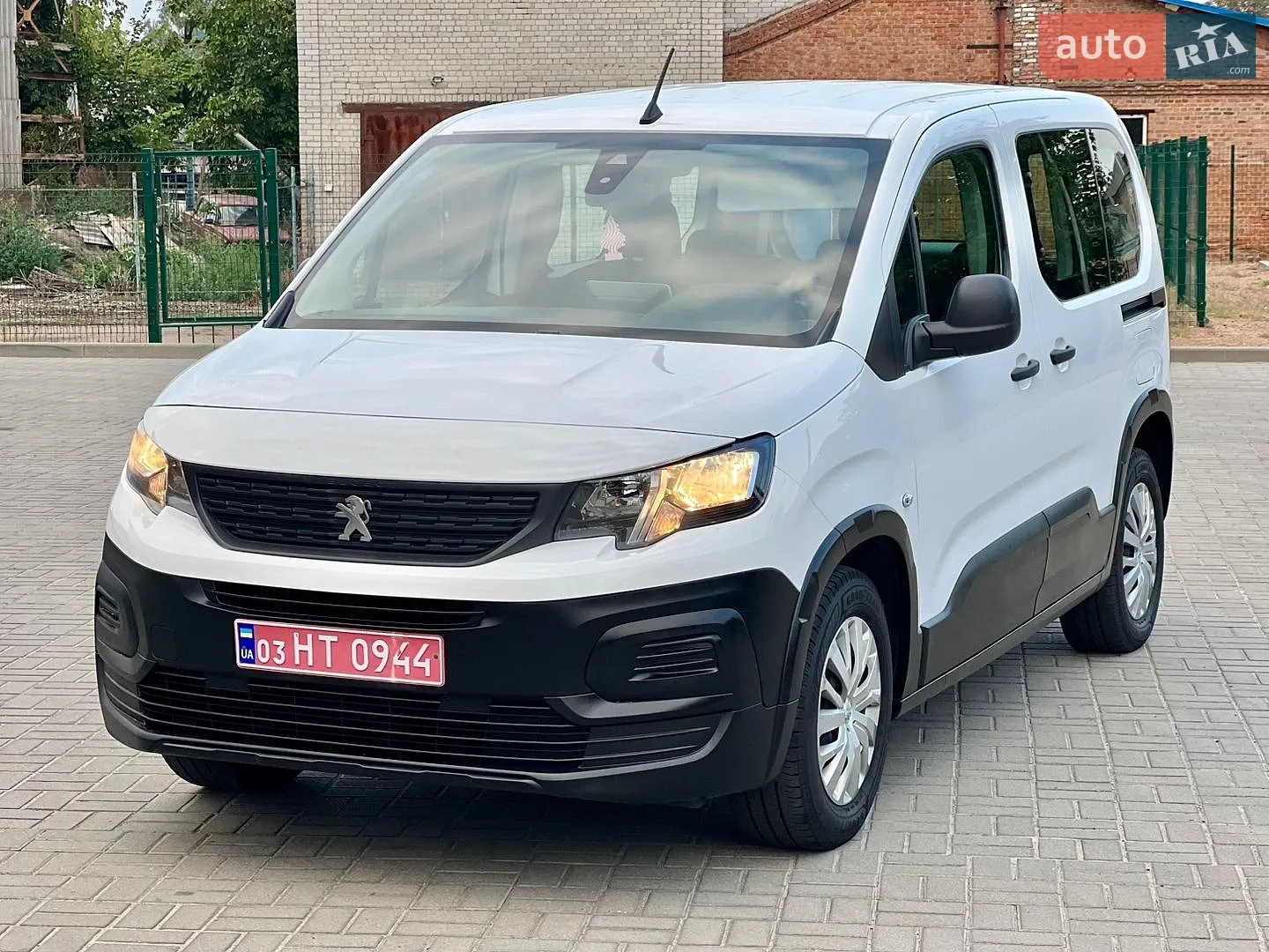 2020 Peugeot Rifter - мініатюра 5