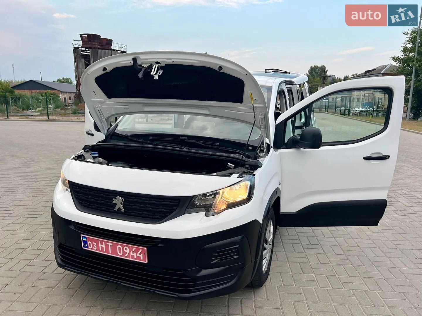 2020 Peugeot Rifter - мініатюра 39