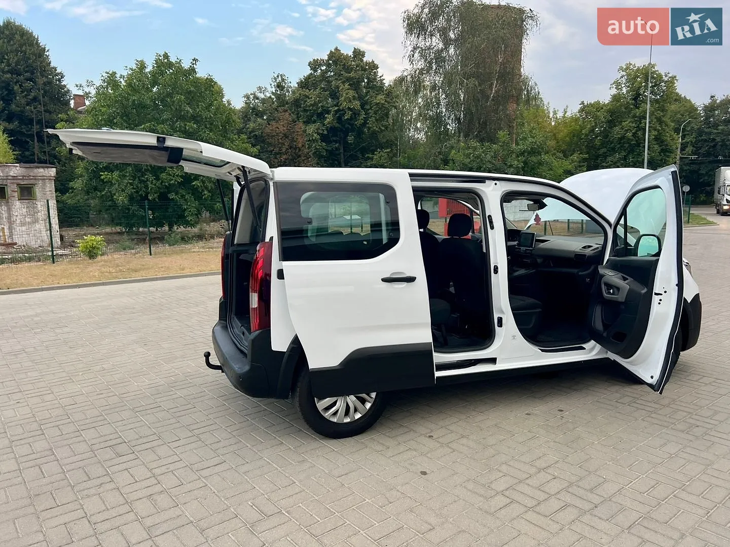2020 Peugeot Rifter - мініатюра 47