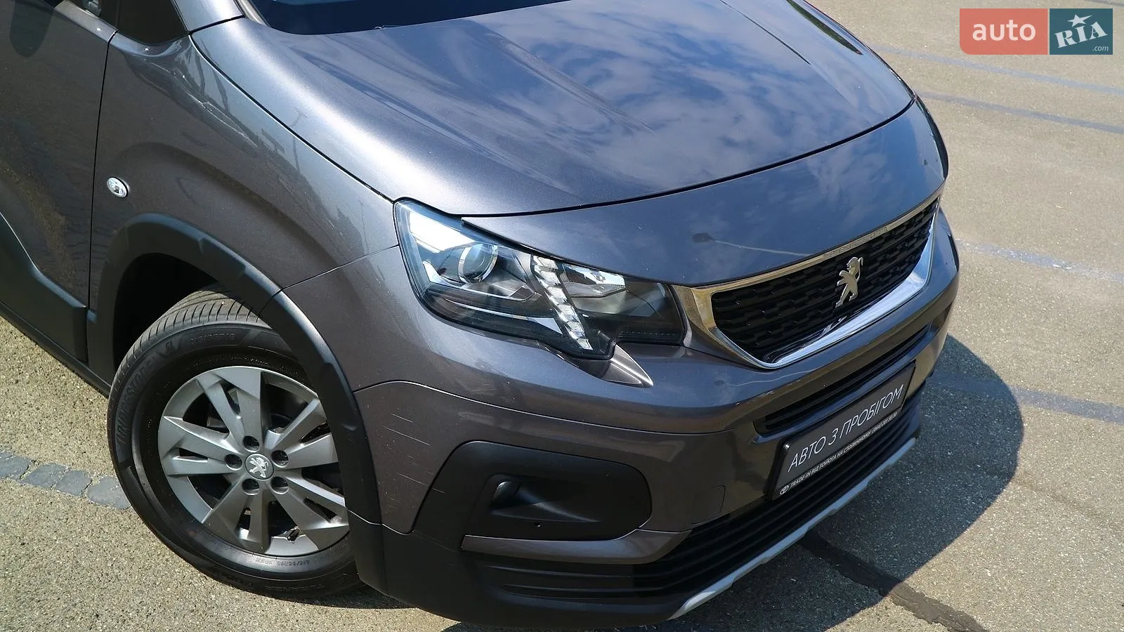 2021 Peugeot Rifter - мініатюра 24