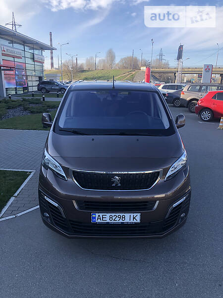 Мінівен Peugeot Traveller 2017 в Києві