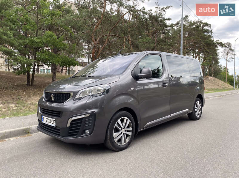 Минивэн Peugeot Traveller 2017 в Бориславе