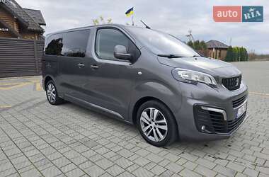 Мінівен Peugeot Traveller 2017 в Стрию