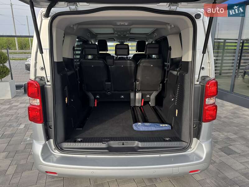 Минивэн Peugeot Traveller 2017 в Ровно