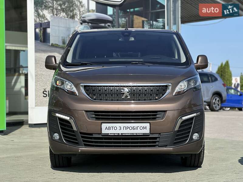 Peugeot Traveller 2018