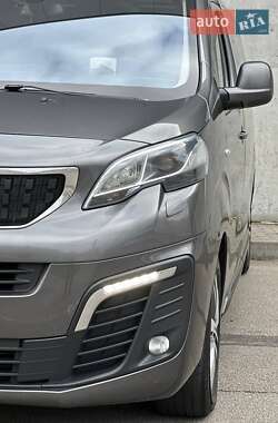 Минивэн Peugeot Traveller 2018 в 