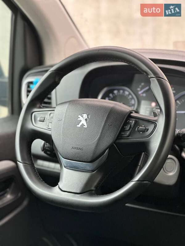 Минивэн Peugeot Traveller 2018 в Киеве