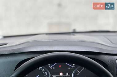 Минивэн Peugeot Traveller 2018 в 