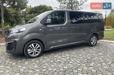 Минивэн Peugeot Traveller 2020 в 