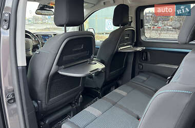 Минивэн Peugeot Traveller 2020 в 