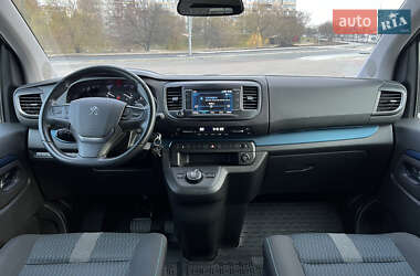 Минивэн Peugeot Traveller 2020 в 