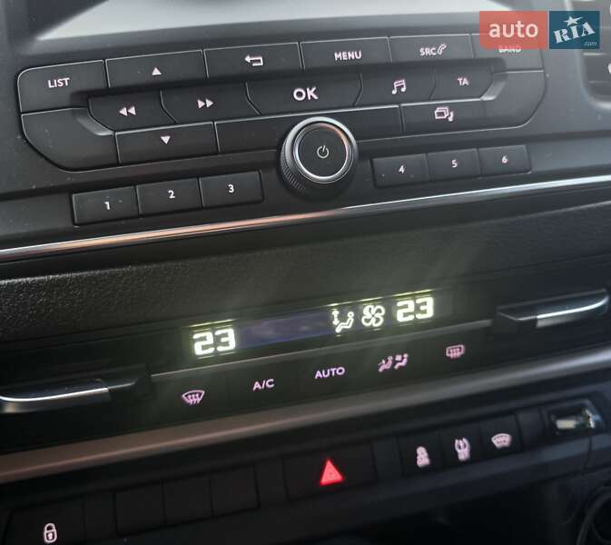 Минивэн Peugeot Traveller 2017 в Харькове