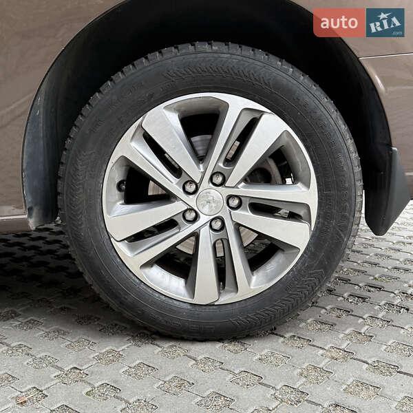 Минивэн Peugeot Traveller 2019 в Киеве