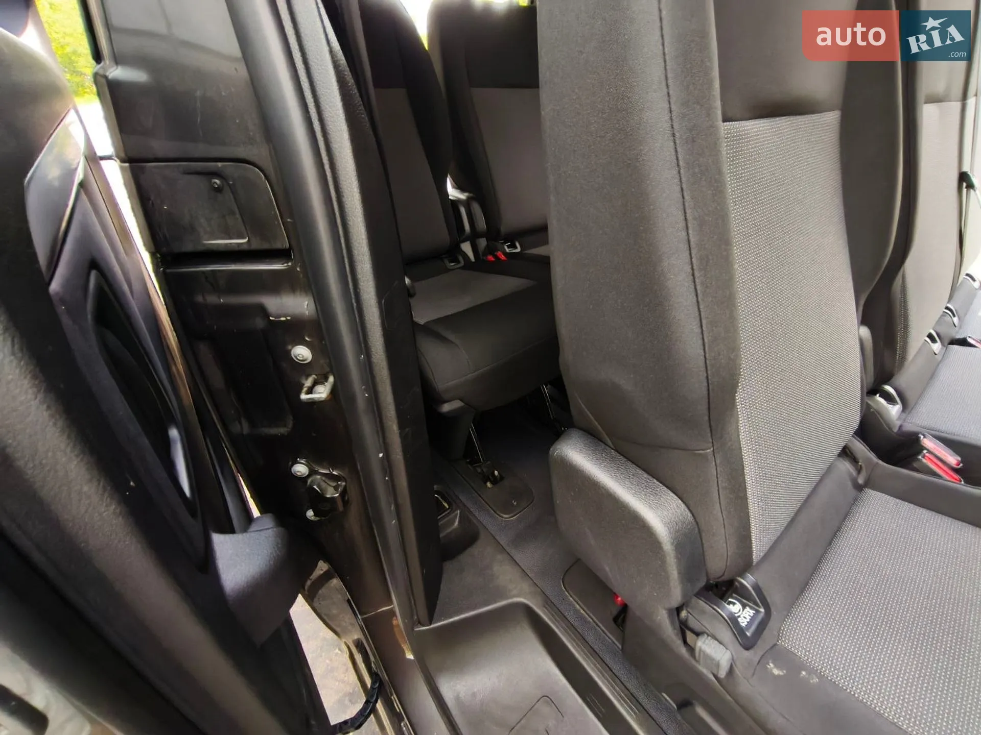 2021 Peugeot Traveller - мініатюра 36