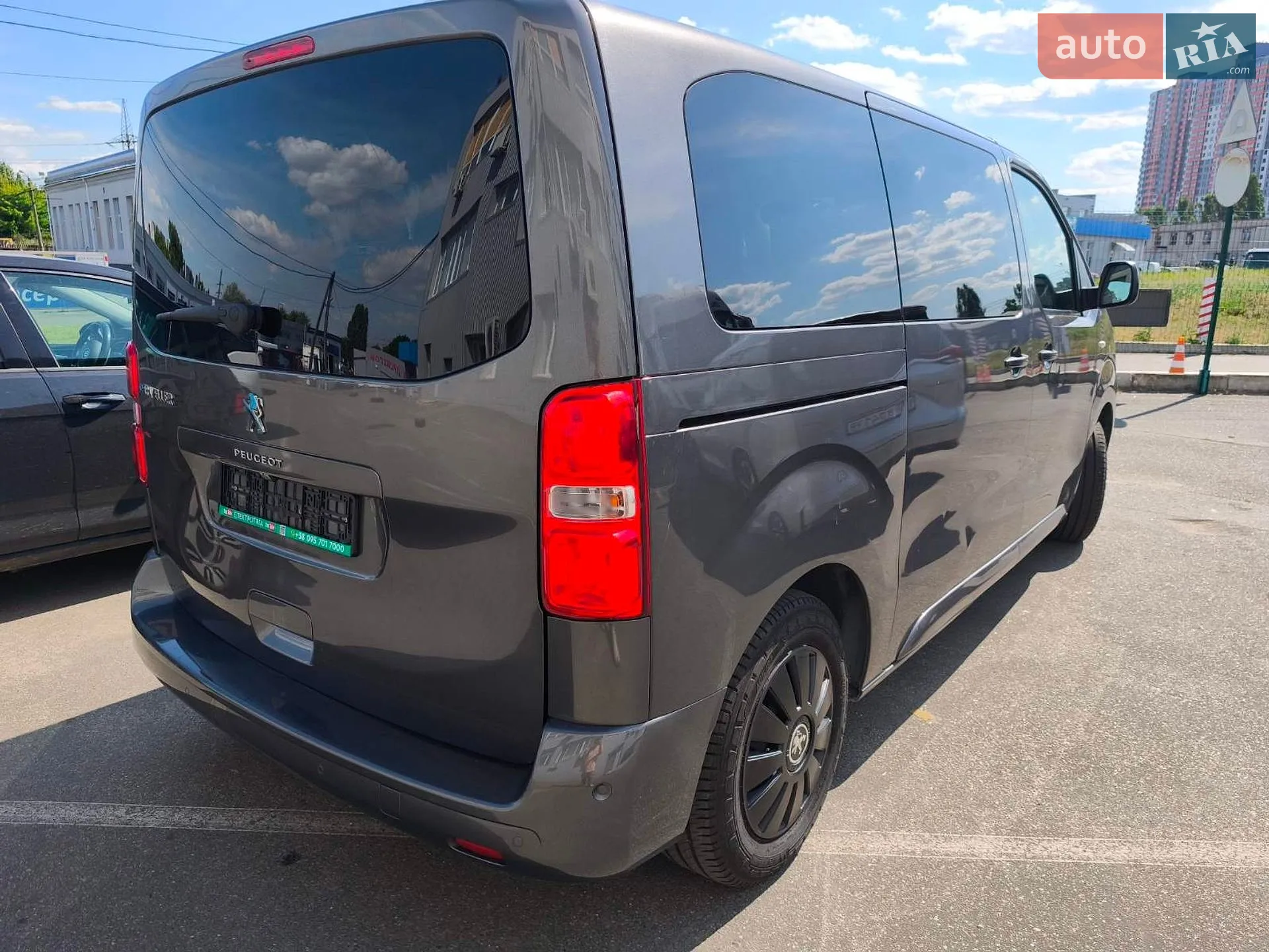 2021 Peugeot Traveller - мініатюра 14