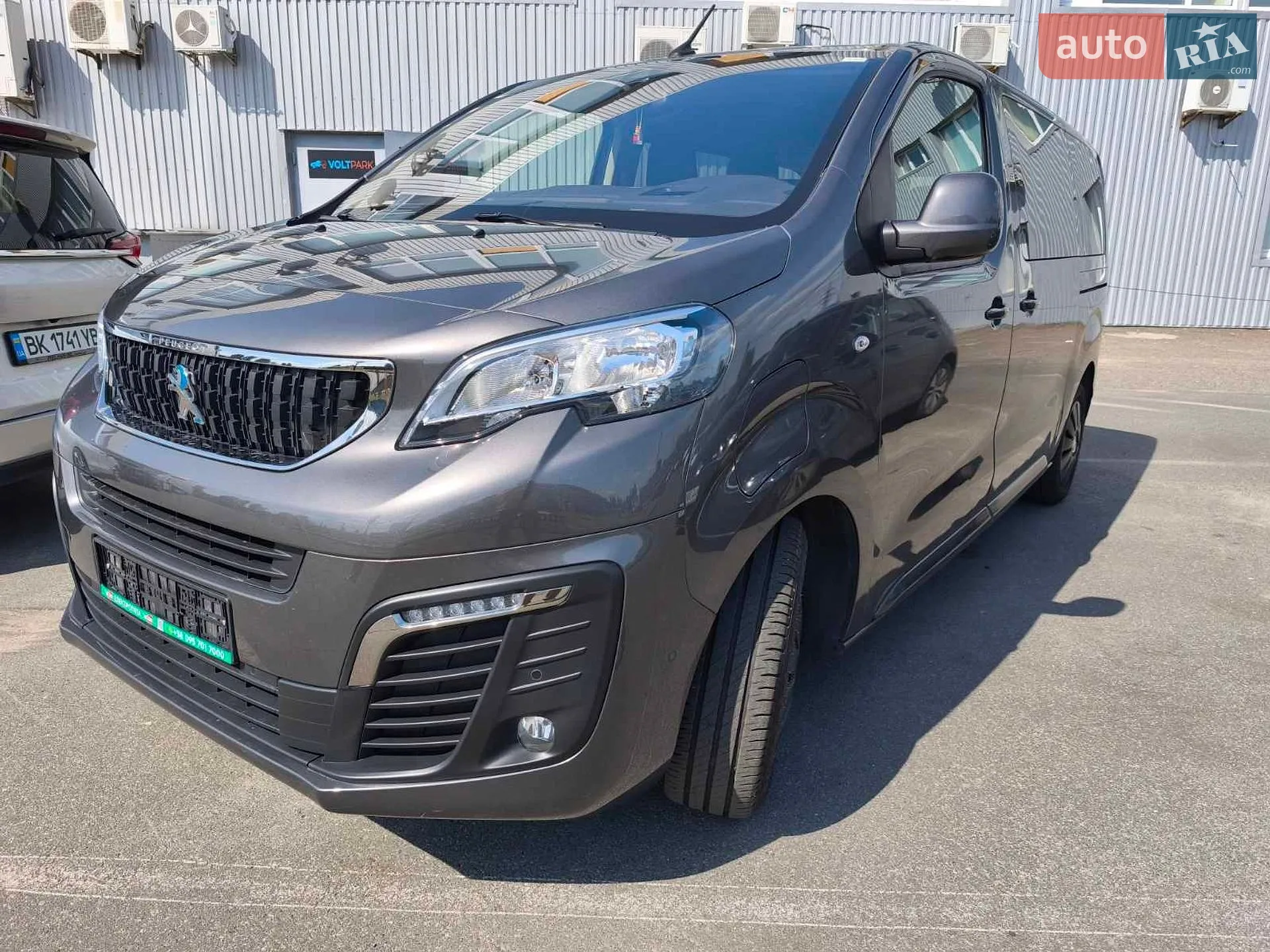 2021 Peugeot Traveller - мініатюра 17