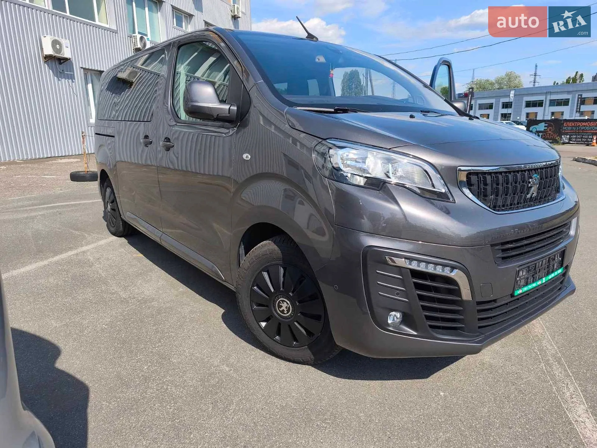 2021 Peugeot Traveller - мініатюра 8